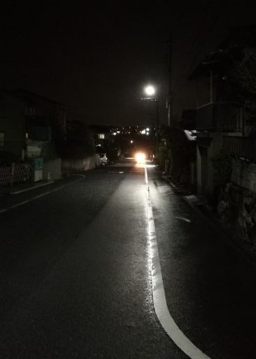 ちょっと寄り道・・・（一丁目東地内メイン道路の街路灯がLEDに）